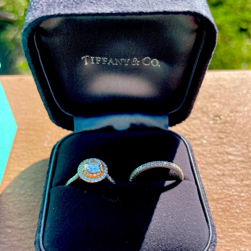 Authentic Tiffany & Co. Platinum white & pink Diamond engagement ring.